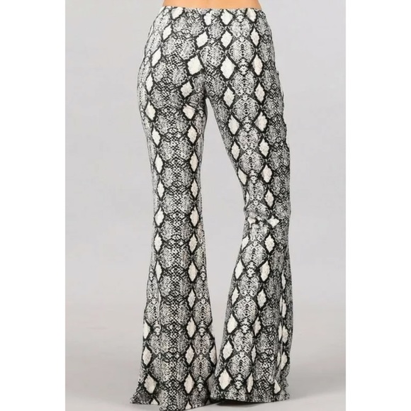 SOLD OUT Snake Stretch Bell Bottom Boho Flare Knit Pants - Picture 4 of 5